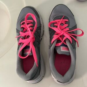 Nike women’s sneakers size 7.5